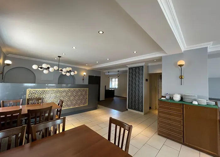 Casa Andalucia Otel Hallbergmoos