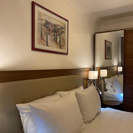 Casa Andalucia Hotel Hallbergmoos